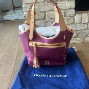 Dooney & Bourke Maddie in Violet Quartz Saffiano leather, adhustable strap.